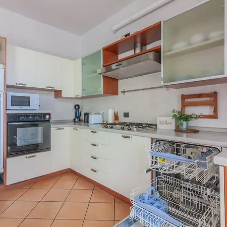 דירה La Casa Sul Fiume מנדלו דל לאריו