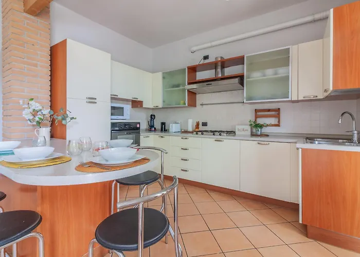 La Casa Sul Fiume 만델로델라리오