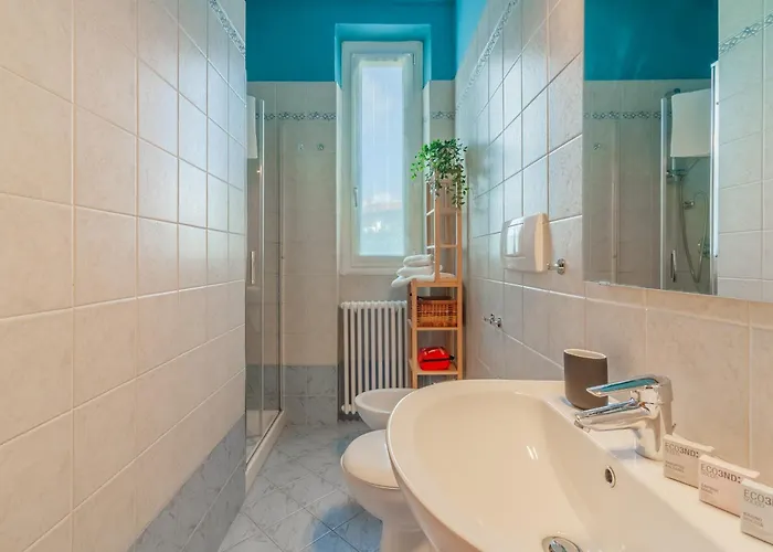 La Casa Sul Fiume 만델로델라리오